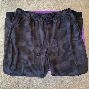 Lululemon High Rise Stretch Joggers